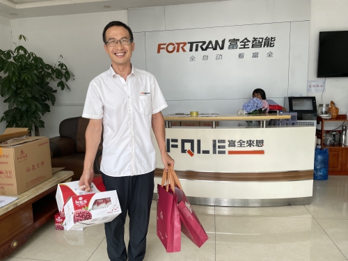 Çift Festivaller, Tam Sevinçler: Mutlu Orta Sonbahar ve Ulusal Gün